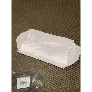 BRAND NEW Maelys Cosmetic Travel Bag Case Light Pink Zipper Closure Makeup Pouch